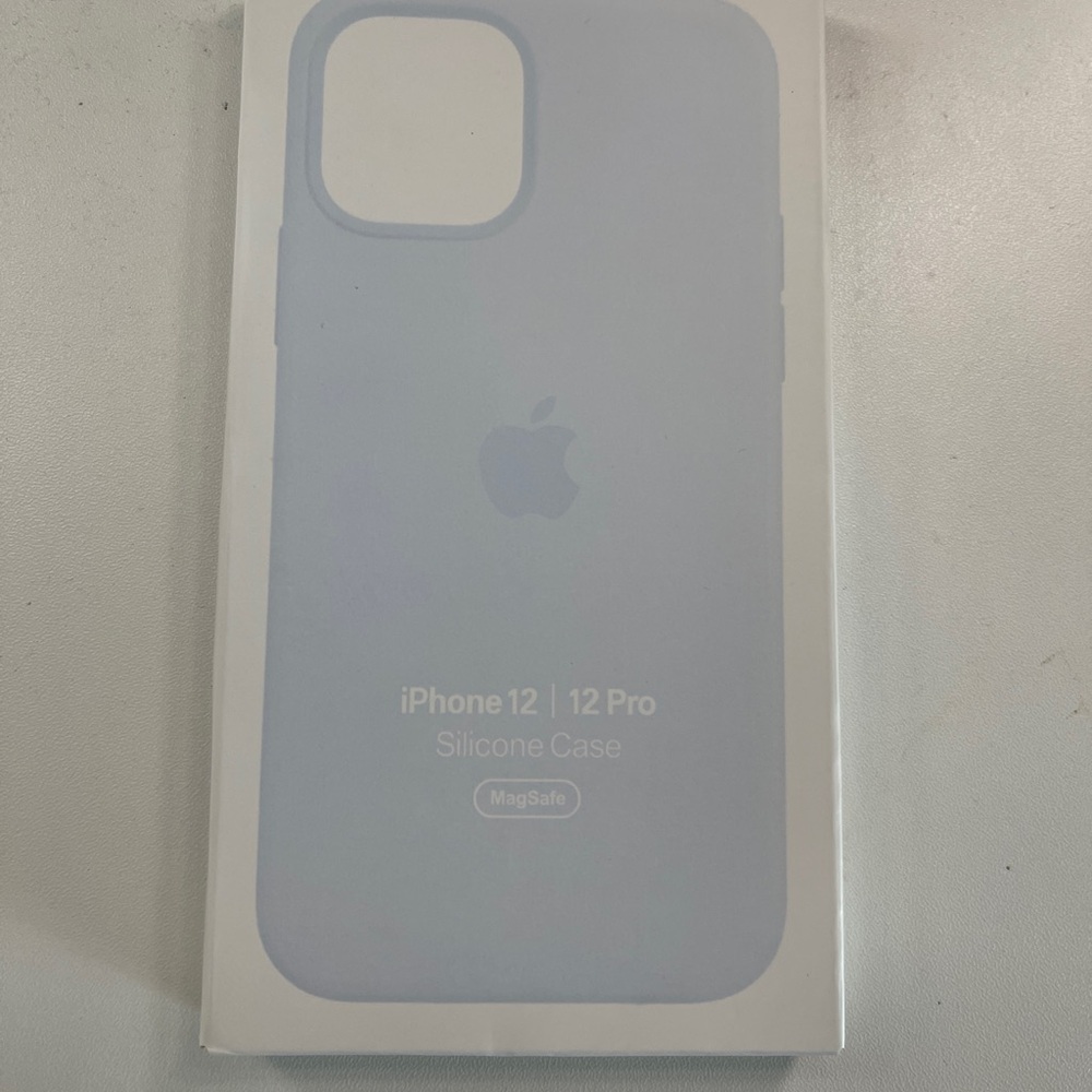 Apple IPhone 12/12 pro and 12 Pro max Silicone Cases with MagSafe
